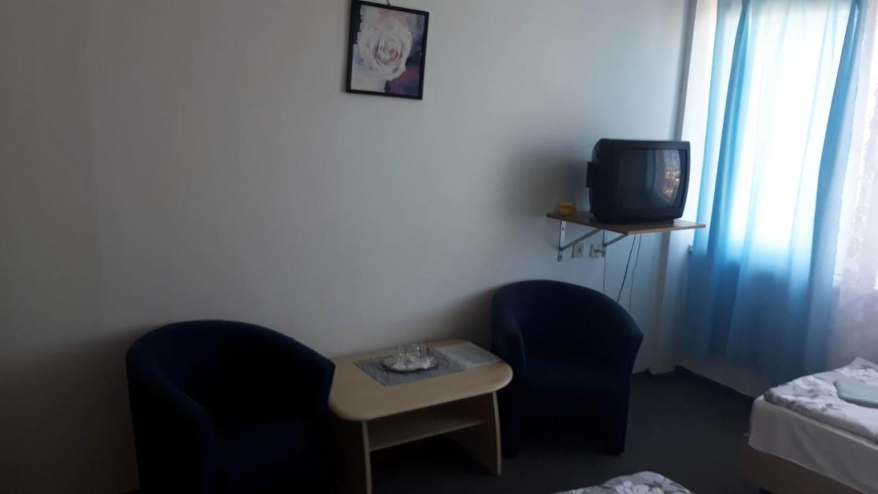 Penzion Saris Prešov Exterior foto